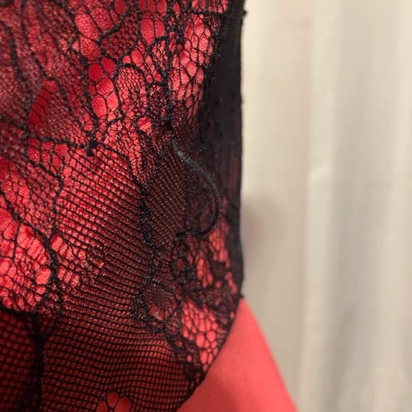 Betsy Johnson size 6 women’s dress. - Picture 8 of 10